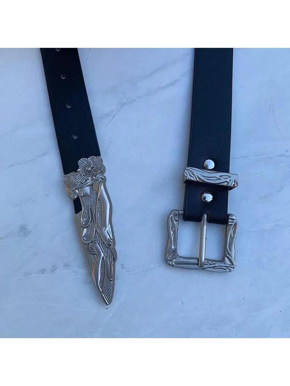 Mermaid angel black and silver belt. Very cool unique belt. Y2k style. 40